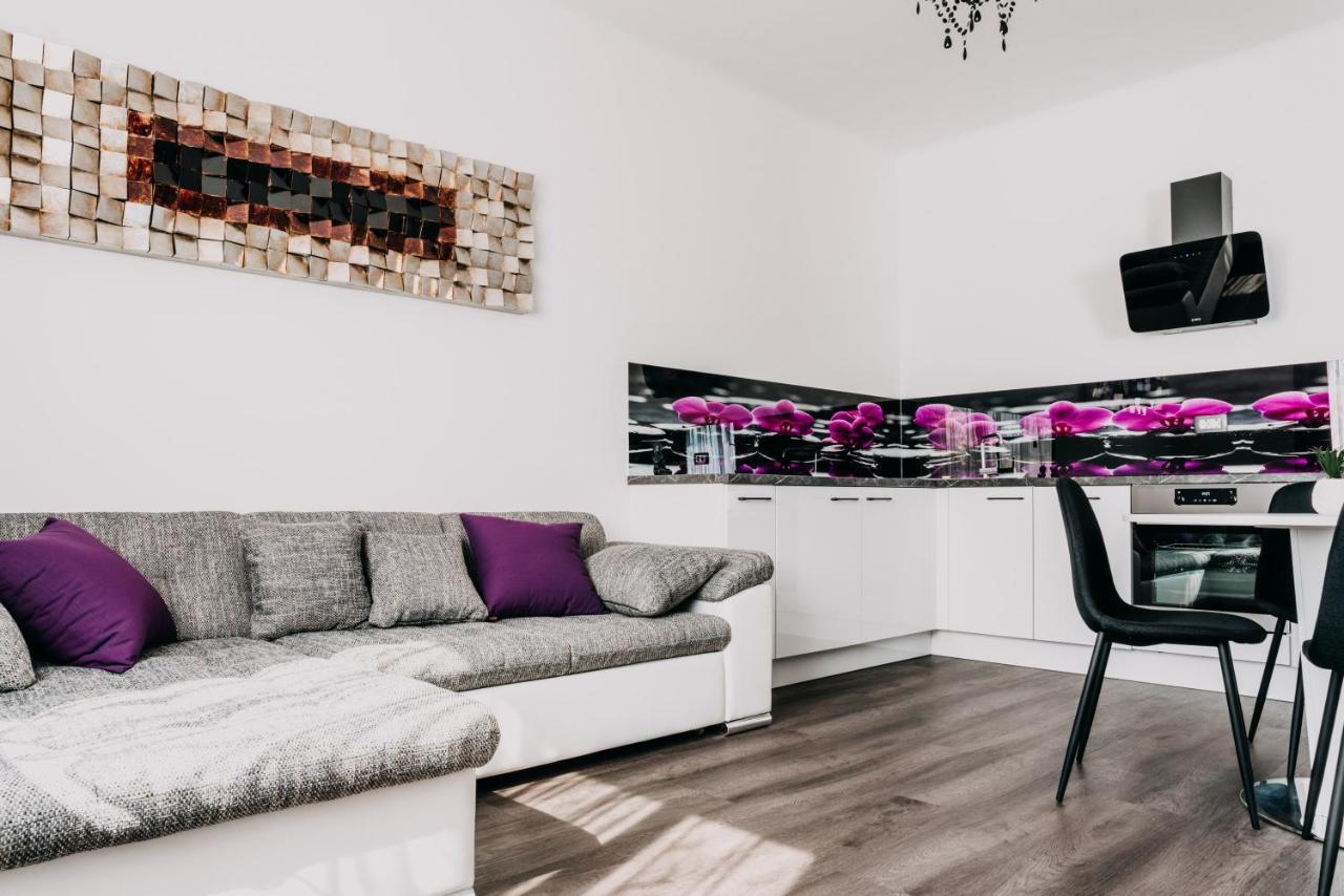 Lora & Lana Resort Λιουμπλιάνα Εξωτερικό φωτογραφία